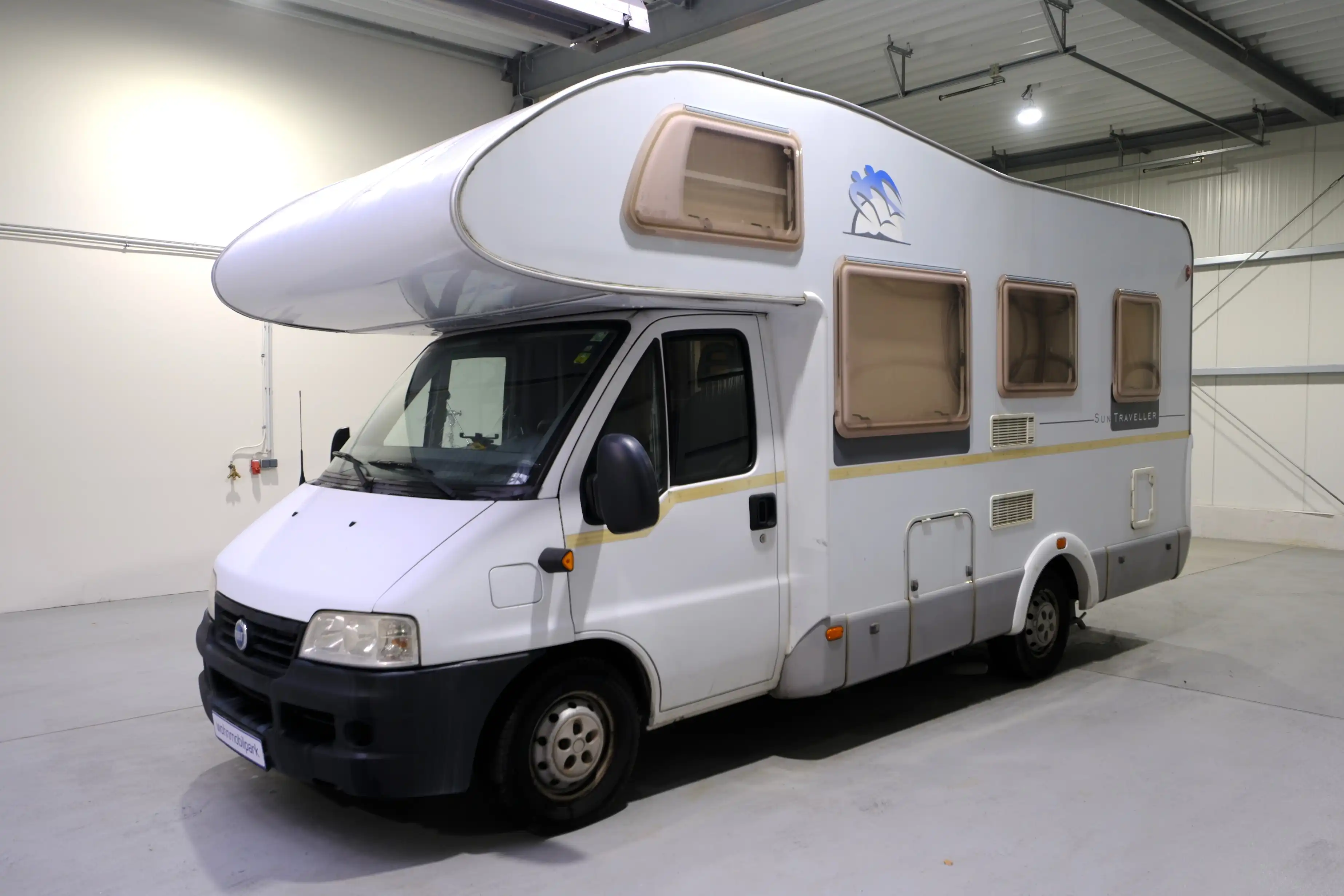 KNAUS Sun Traveller A 600 MF